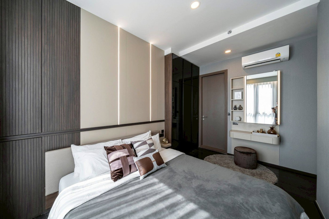 รูป LTH14758 – Condo for Sale | Park Origin Thonglor | 65.53 sqm | 2 Beds | Luxury High Floor Prime Location Best Price | Near BTS Thonglor | 17.49 MB - รูปที่ 1/5