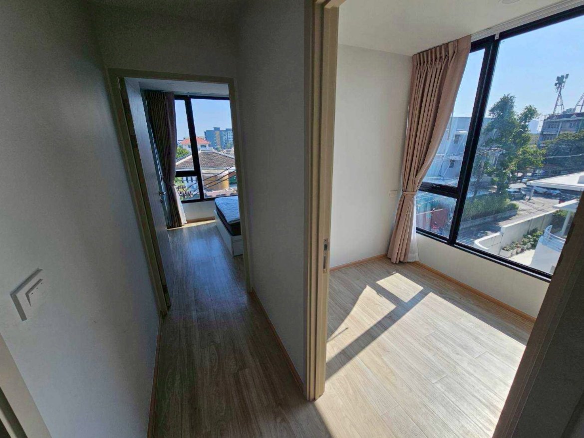 รูป ขายห้อง XL ที่ ESQUE Sukhumvit101/1 ห้องใหม่ชั้น 7  37.5 sqm.  กับข้อเสนอพิเศษ ทำเลสะดวก มีรถรับส่งBTS - รูปที่ 19/24