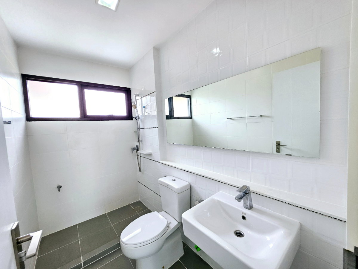 รูป 🏠 บ้านเดี่ยวหลังใหญ่ 6 ห้องนอน – ตอบโจทย์ทั้งอยู่อาศัยและ work from home - รูปที่ 35/42