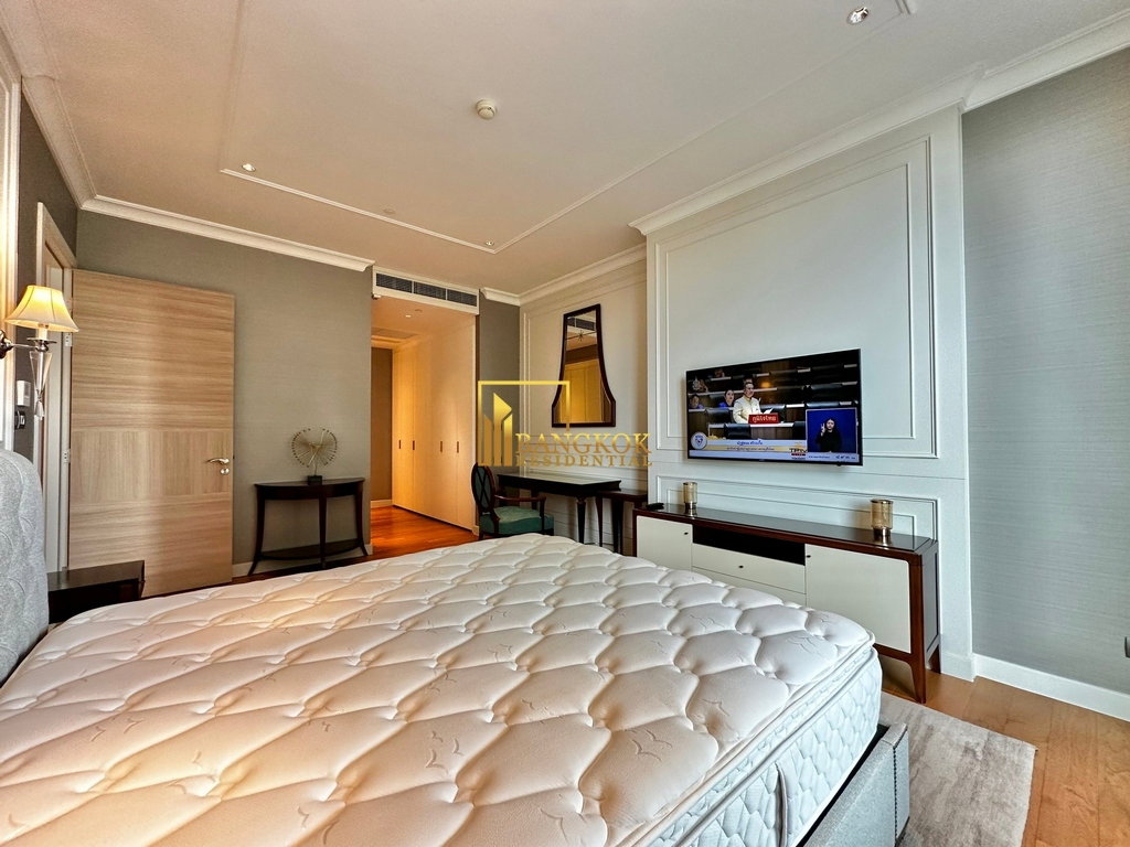 รูป Sindhorn Residence | Spacious 1 Bed Luxury Condo For Rent in Langsuan - BR14847CD - รูปที่ 9/28