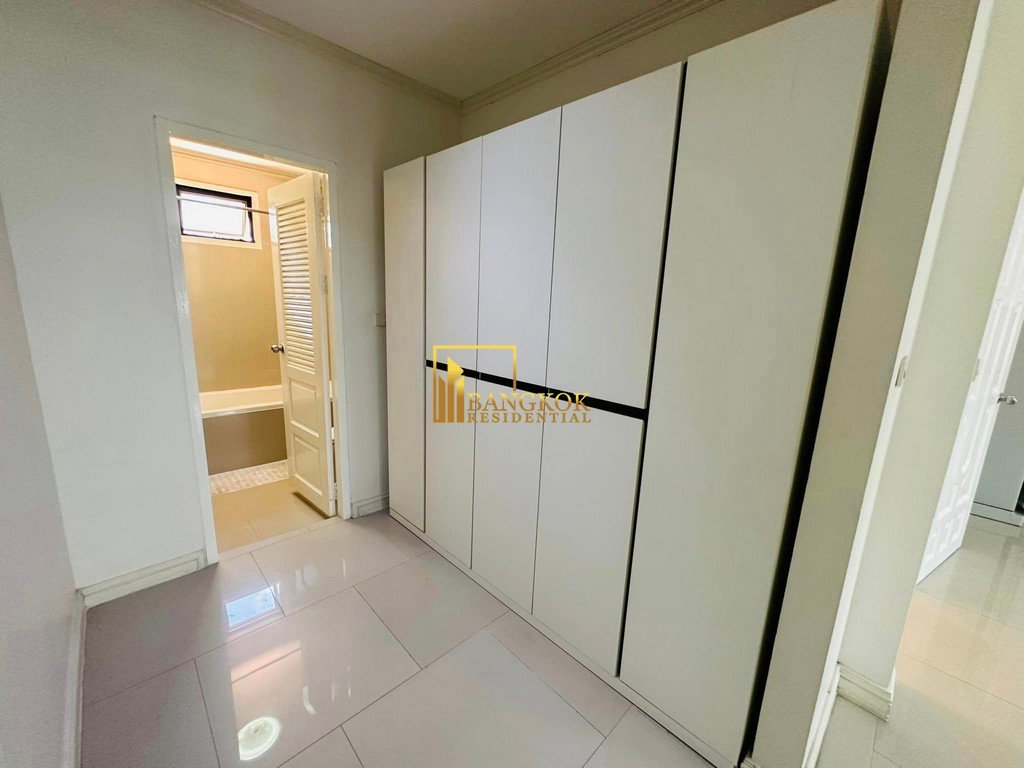 รูป Baan Chicha Castle | Stylish 4 Bedroom Townhouse in Phrom Phong - BR8515TH - รูปที่ 11/23