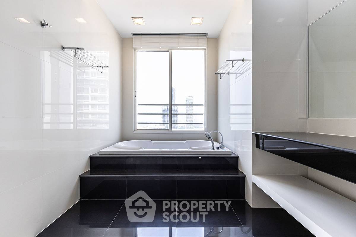 รูป คอนโด 2-ห้องนอน ที่ ลา รอยัล ใกล้ เมืองพัทยา (ID 1863499) - รูปที่ 17/34