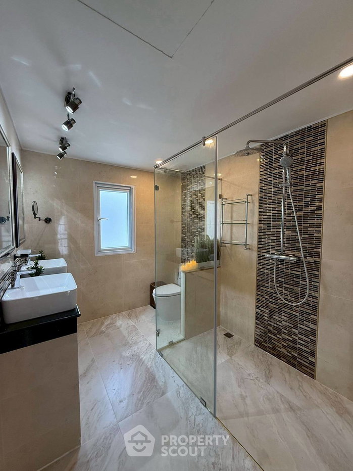 รูป คอนโด 3-ห้องนอน ที่ บ้านสวนลลนา ใกล้ เมืองพัทยา (ID 2763895) - รูปที่ 10/10