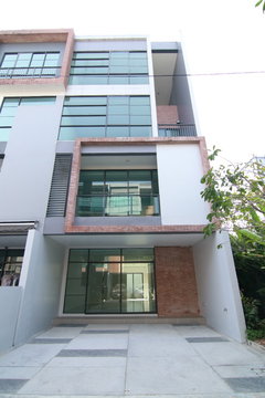 ขายทาวน์โฮม 4 ชั้น หลังมุม โครงการสิริ สแควร์ เจริญกรุง ทำเลดี เดินทางสะดวก