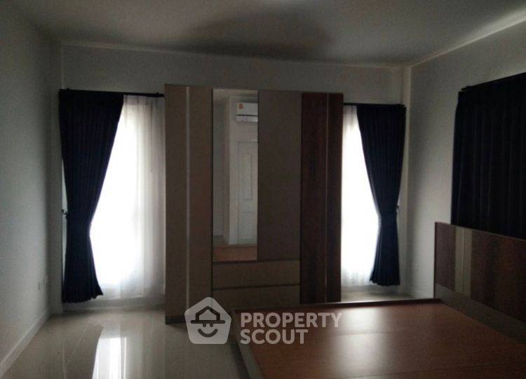 picture 3-BR House in Map Pong (ID 2713880) - 5/11