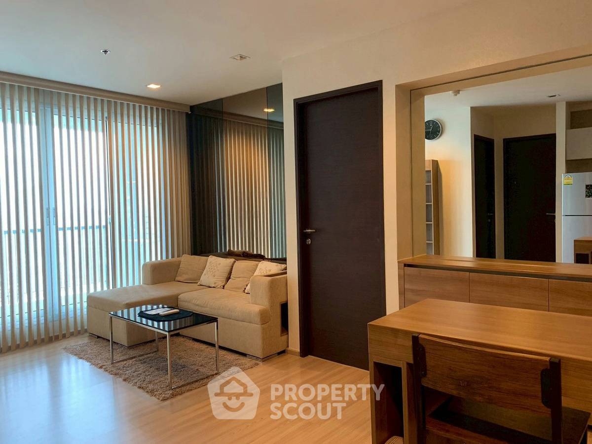 รูป คอนโด 2-ห้องนอน ที่ ริธึ่ม สาทร ใกล้ BTS สะพานตากสิน (ID 2746251) - รูปที่ 5/13