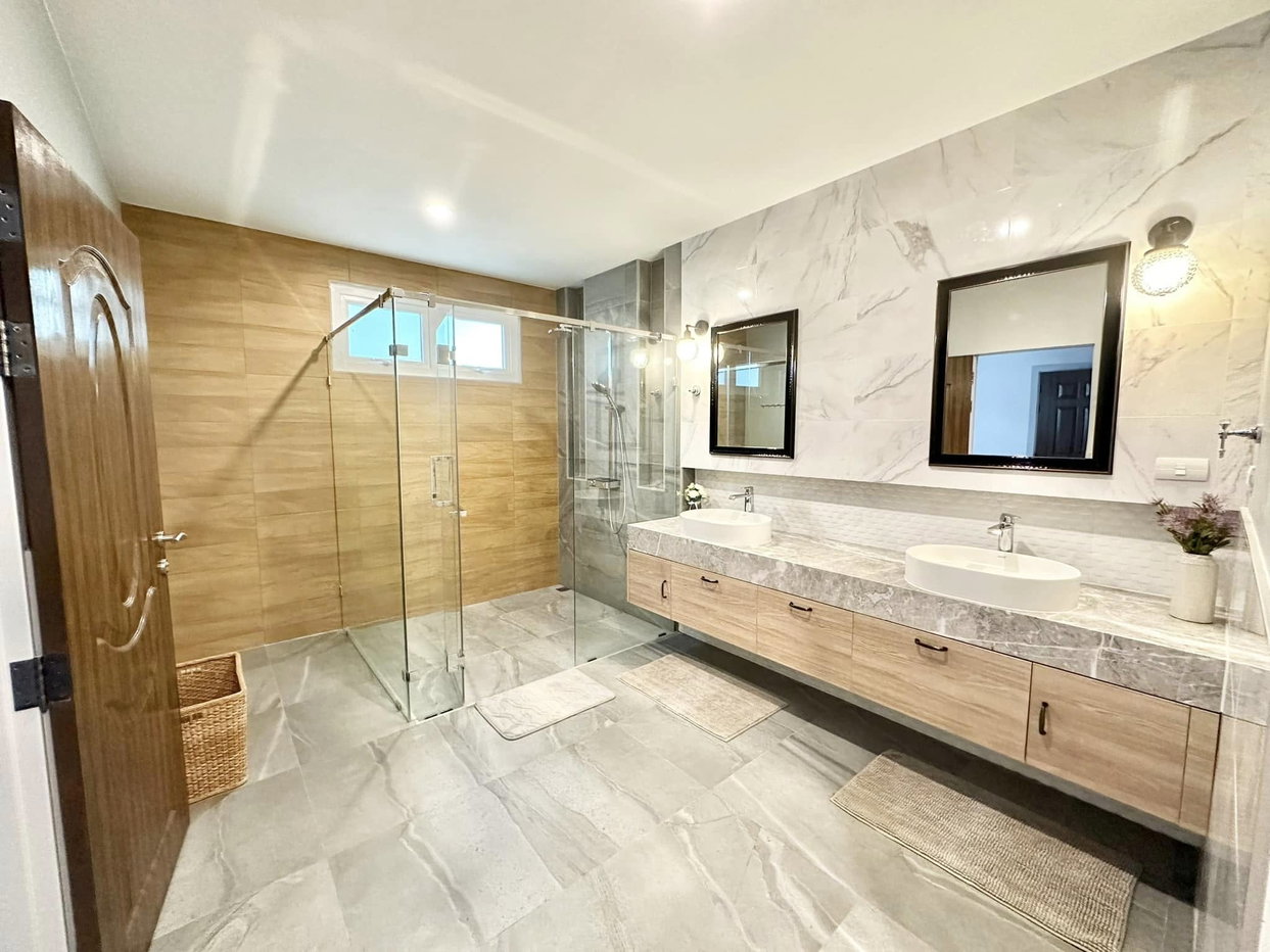 รูป Pool Villa in Huay Yai 6 Beds for Rent - รูปที่ 13/17