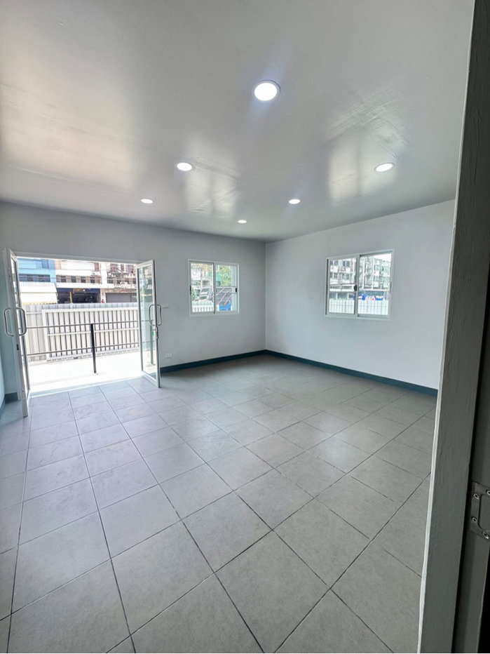 รูป ปล่อยเช่าโกดังและออฟฟิศทำเลคลองหนึ่งปทุมธานี - รูปที่ 5/6