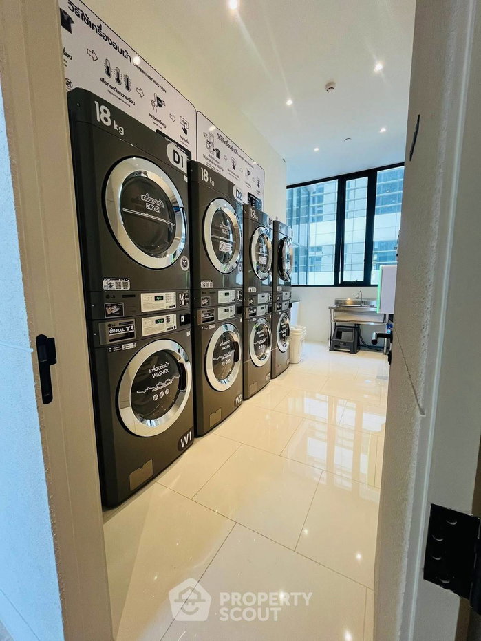 picture 17th-Floor 1-BR At Nue District R9, 200m To MRT Phra Ram 9 (ID 2678641) - 12/12