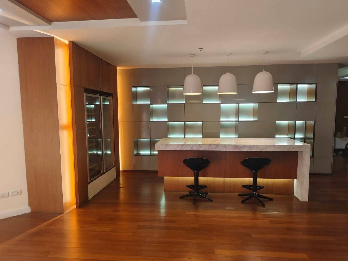 รูป ปล่อยเช่า Belle grand Rama 9  ห้องกว้าง พื้นที่เยอะ  เฟอร์นิเจอร์ เครื่องใช้ไฟฟ้าครบครัน -RW007796 - รูปที่ 3/27