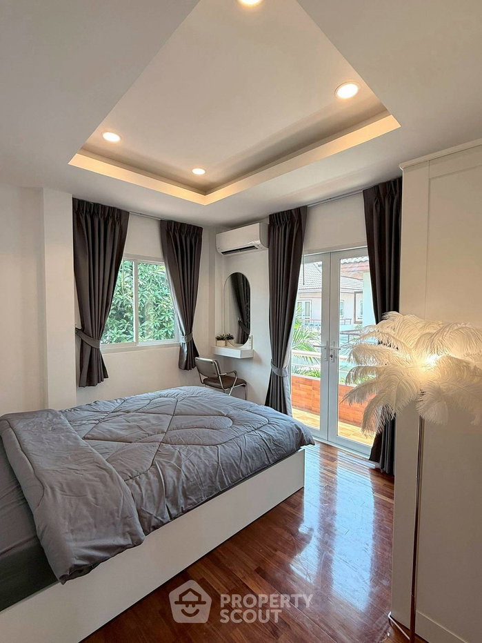 รูป คอนโด 3-ห้องนอน ที่ บ้านสวนลลนา ใกล้ เมืองพัทยา (ID 2763895) - รูปที่ 9/10