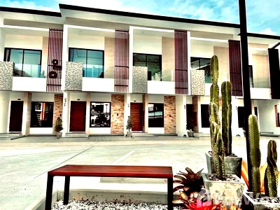 ทาวน์โฮม ภูเก็ต : ขาย ทาวน์เฮ้าส์ 2 ห้องนอน ในโครงการ พีพี แกรนด์ กมลา  1411010