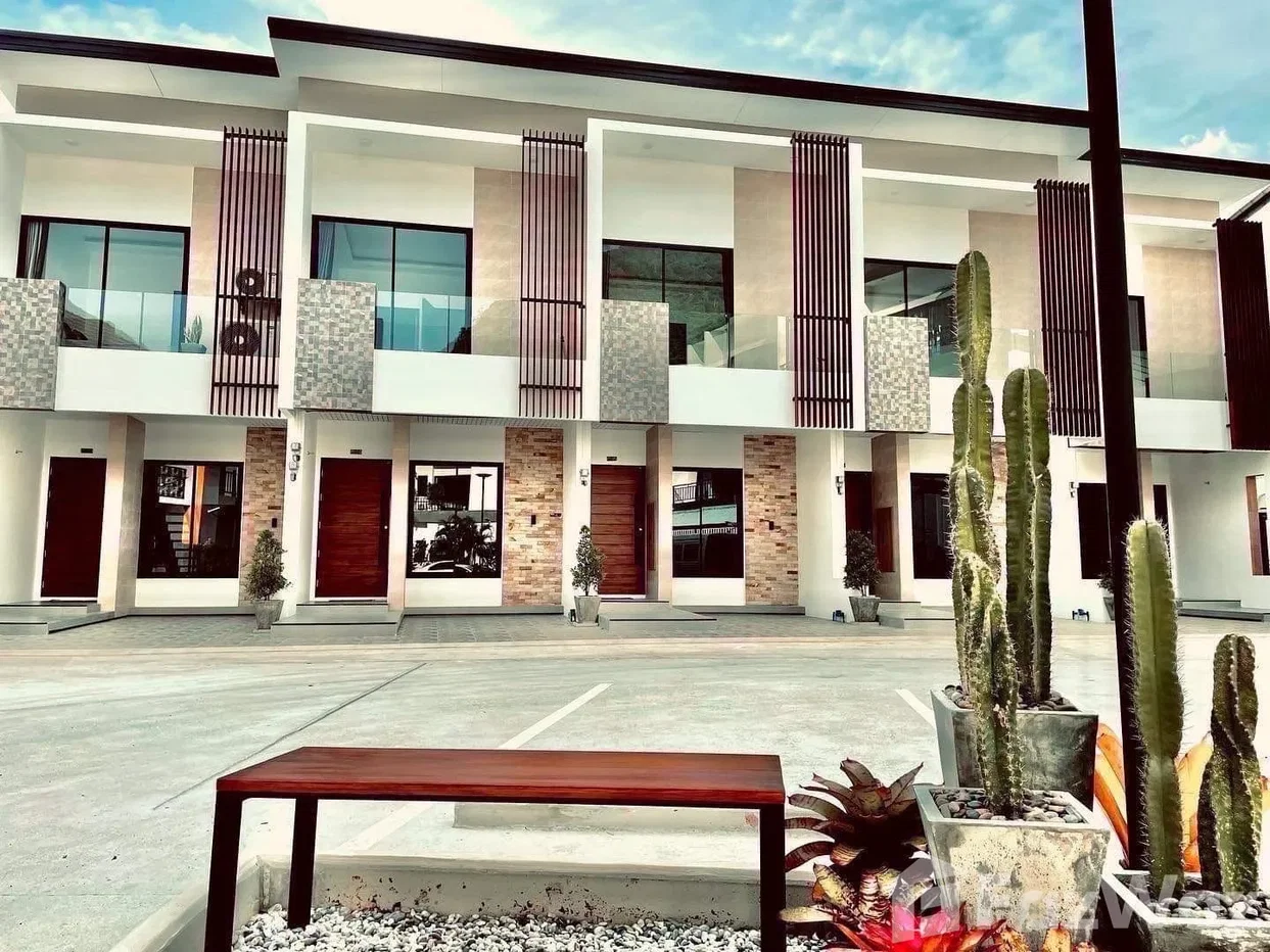 รูป ขาย ทาวน์เฮ้าส์ 2 ห้องนอน ในโครงการ พีพี แกรนด์ กมลา  1411010 - รูปที่ 1/24