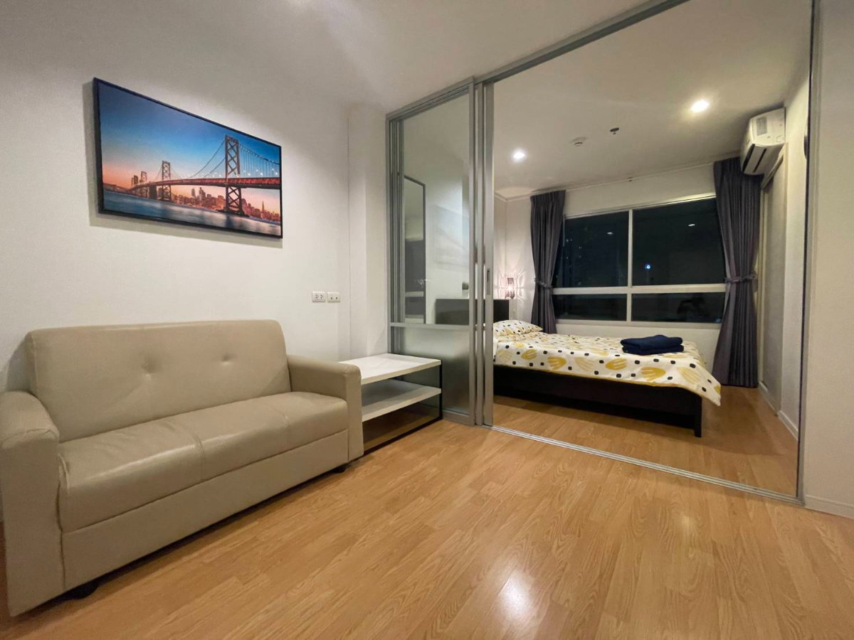 รูป ขายคอนโดพร้อมผู้เช่า : ลุมพินี เพลส ศรีนครินทร์–หัวหมาก สเตชั่น((Airport Rail Link Hua Mak & MRT สายสีเหลือง)) MK-02 - รูปที่ 1/10