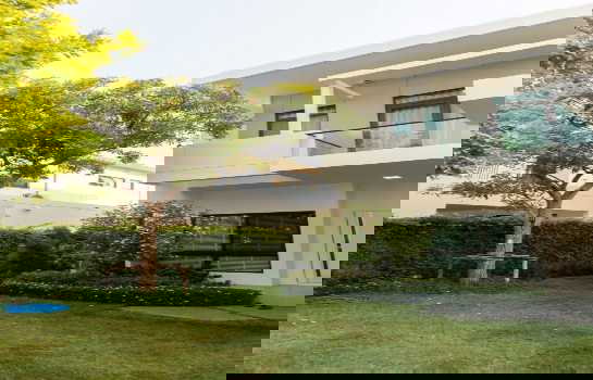 รูป ให้ เช่าบ้านเดี่ยวหรู Mantana Bangna Km.15 (มัณฑนา บางนา กม.15) หลังใหญ่ 102 ตารางวา บ้านใหม่ไม่เคยเข้าอยู่ วิวสวนส่วนตัว - รูปที่ 3/12