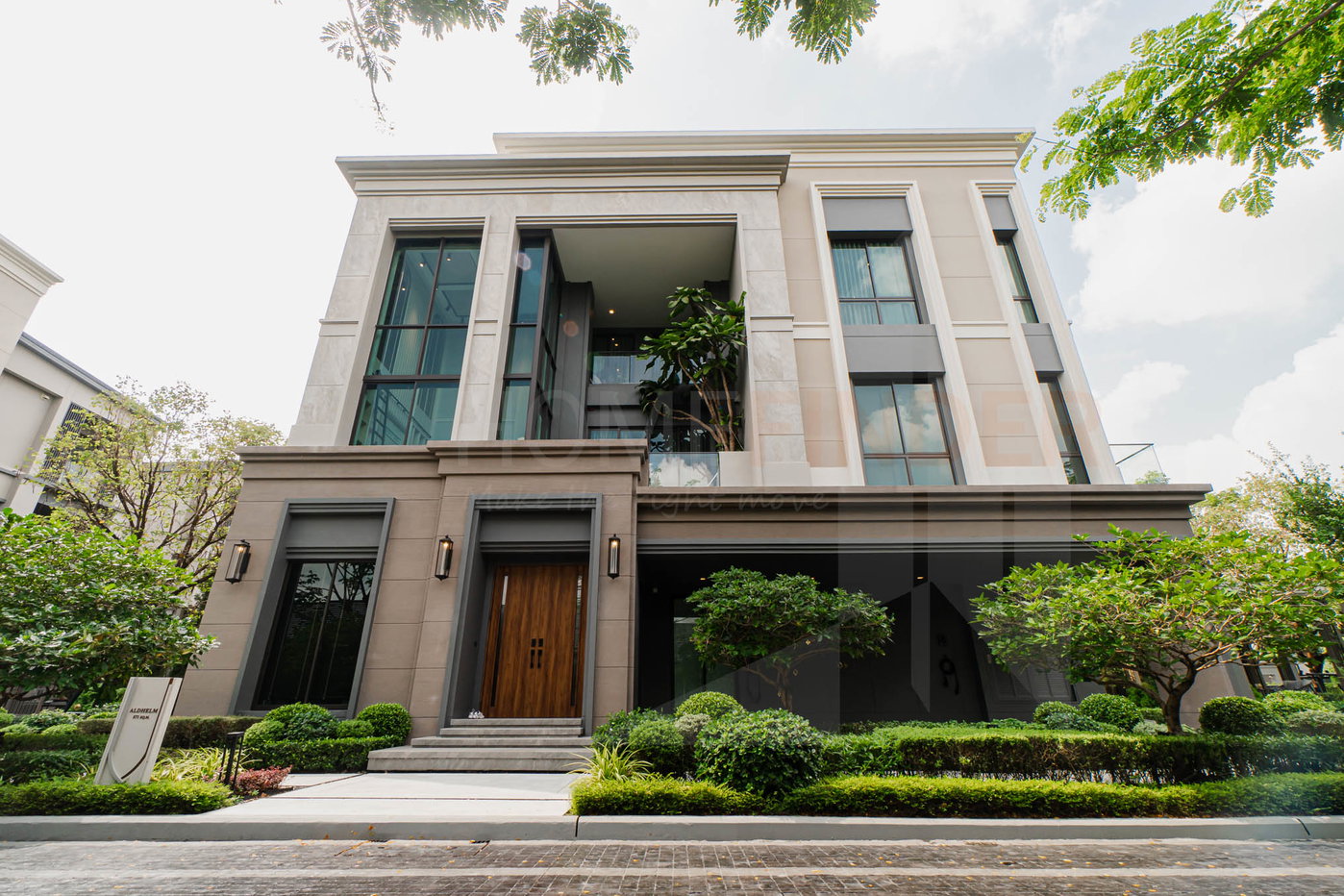 รูป Grand Bangkok Boulevard Pinklao – Borom 5 bedrooms, for sale - รูปที่ 19/102