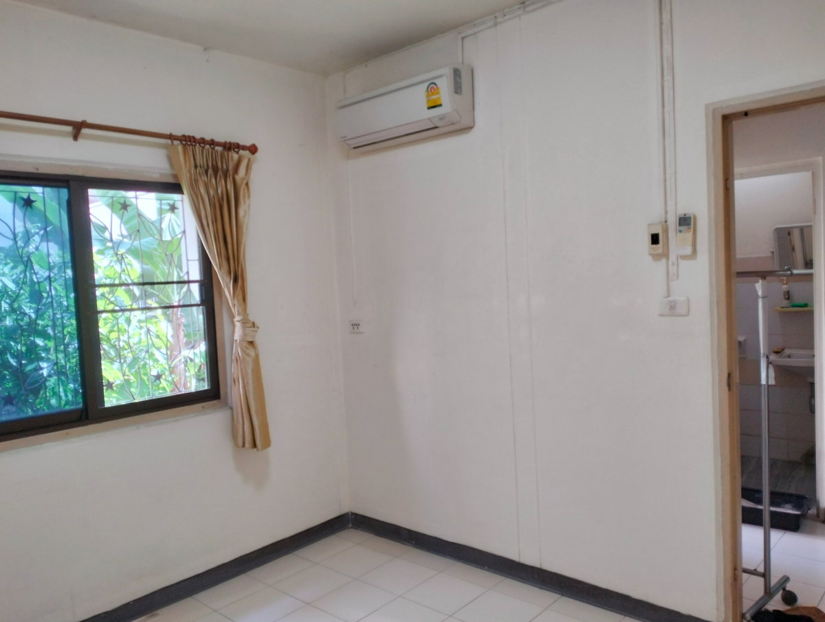 รูป ให้เช่าเอื้ออาทรคู้บอน 27 ชั้น 1 ตึก 31 - รูปที่ 2/6