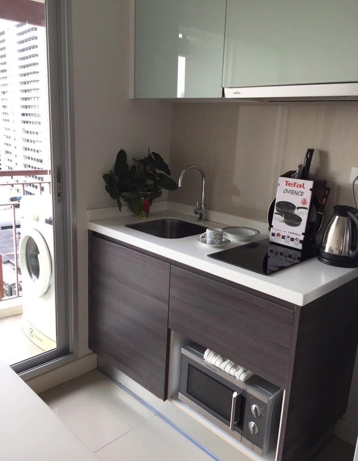 picture Centric Sathorn - Saint      Louis - 4/10