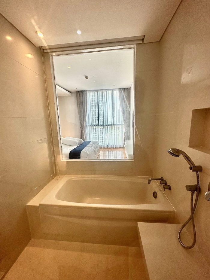 รูป 🌟ให้เช่า เอควา สุขุมวิท 49 (Aequa Sukhumvit 49) ห้องมุม มีอ่างอาบน้ำ ใกล้ BTS ทองหล่อ🌟 - รูปที่ 8/9