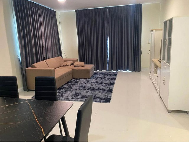 รูป HR3351 ให้เช่าบ้านเดี่ยว 2 ชั้น Perfect Place วงแหวน-รามคำแหง (เฟส 2) เงียบสงบ เป็นส่วนตัว | เชื่อมต่อกรุงเทพกรีฑาตัดใหม่ | พร้อมเข้าอยู่ทันที! - รูปที่ 9/12