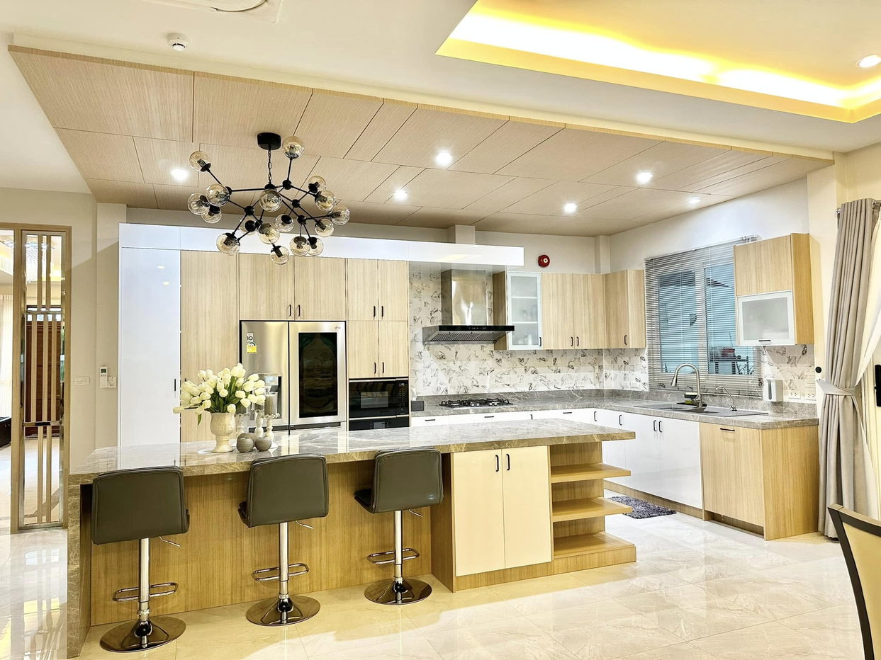 รูป Pool Villa in Huay Yai 6 Beds for Rent - รูปที่ 8/17