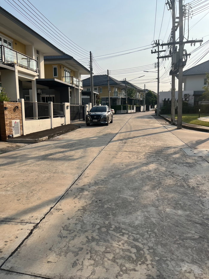 รูป บ้านเดี่ยว 2 ชั้น 3 ห้องนอน 3 ห้องน้ำ 1 ห้องอเนกประสงค์ 2 ที่จอด (พื้นที่ใช้สอย 200 ตรม.) - รูปที่ 2/15