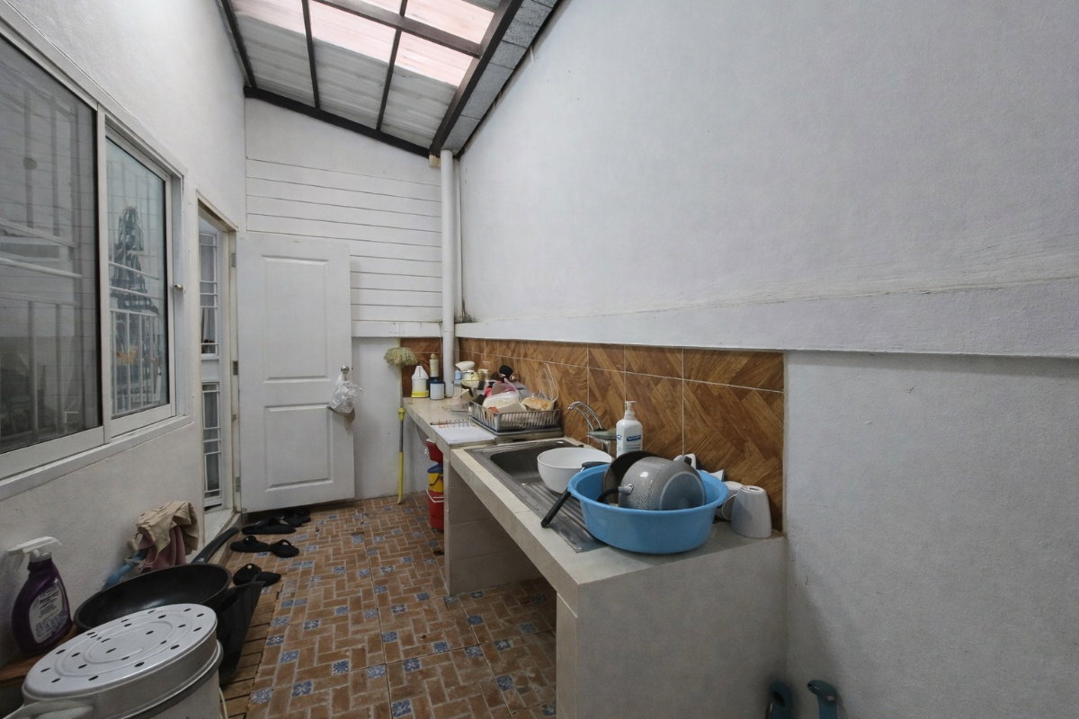 รูป ขายด่วน!!! ขายขาดทุน >>ราคา 1.55 ลบ. (ค่าโอนที่ดินคนละครึ่ง) ราคาประเกินไม่ต่ำกว่า 2 ล้าน - รูปที่ 5/7