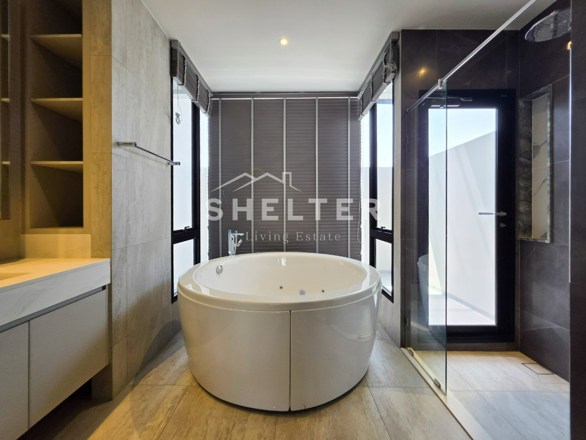 รูป บ้านเดี่ยวพร้อมให้เช่า Super Luxury ใกล้โรงเรียนนานาชาติ Brighton | Wellington - รูปที่ 28/34