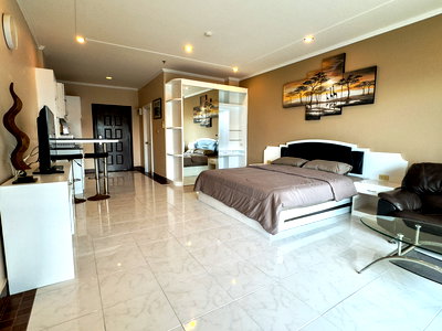 Condos for rent : Luxury Studio Condo for Rent in Jomtien Pattaya at View Talay 8