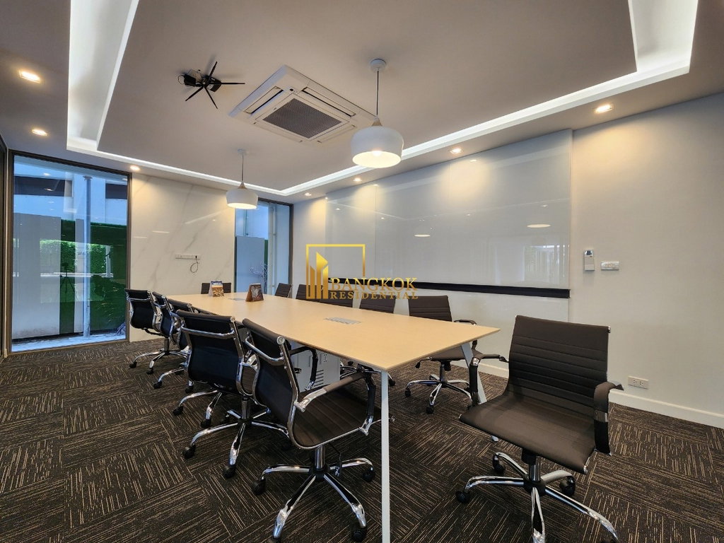 รูป Crystal Garden | Stunning 2 Bed Duplex Condo in Sukhumvit Area - BR19341CD - รูปที่ 40/45