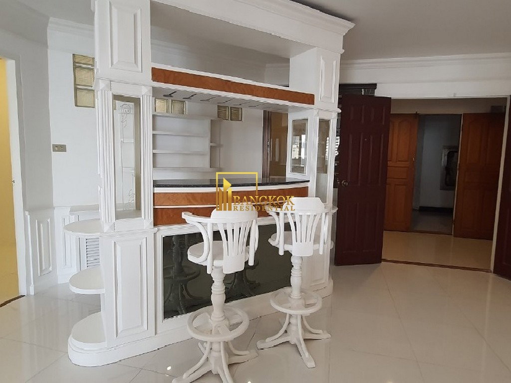 รูป Crystal Garden | Spacious 4 Bedroom Condo in Popular Project - BR14928CD - รูปที่ 6/34