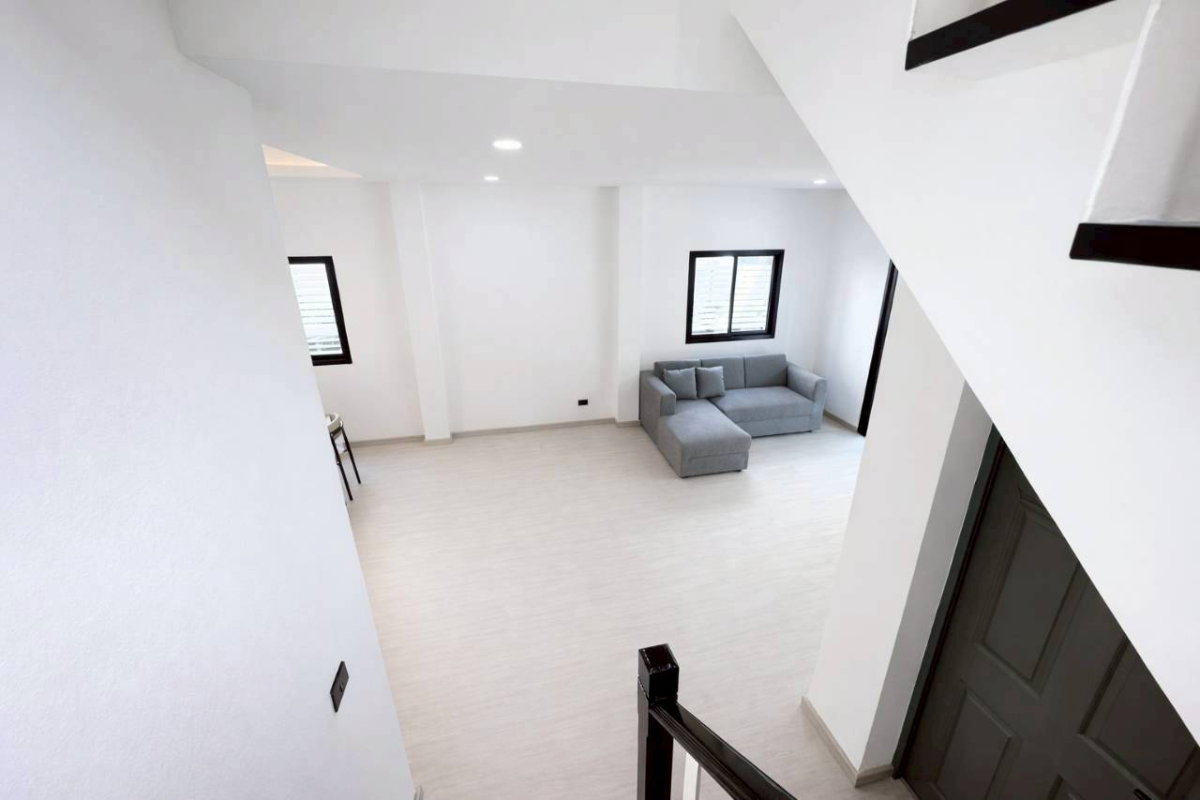 รูป ขาย บ้านเดี่ยวใกล้ซาฟารีเวิลด์ รีโนเวทใหม่สวยมาก! - รูปที่ 27/27
