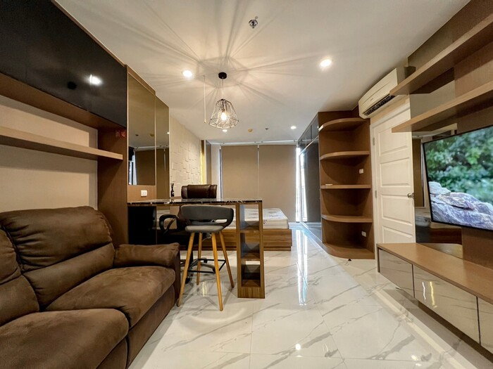 รูป 🔥🔥ขายห้องพร้อมผู้เช่า!! The Tree Interchange พื้นที่ 35.98 ตร.ม.ตึก B ชั้น 10 รีโนเวทใหม่ เพียง 2.69 ล้านบาท!! สนใจ LINE: @atfirm🔥🔥 - รูปที่ 2/17