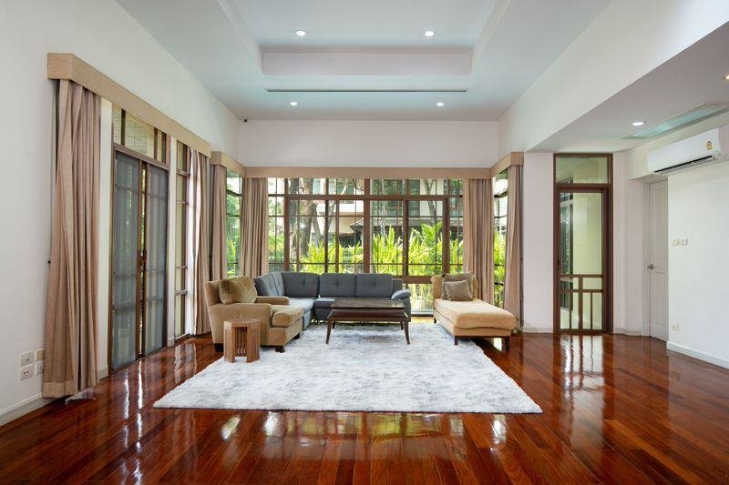 picture LTH14764 – House for Rent | Prime Sukhumvit | 490 sqm | Luxury Spacious House Prime Location Best Value | Near BTS Phra Khanong | 255,000 THB - 3/6