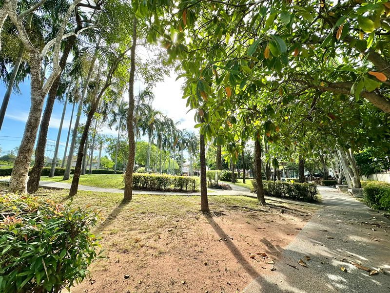 รูป บ้านเดี่ยวคุณภาพ ในโครงการเดอะบูเลอวาร์ด ศรีราชา พร้อมเข้าอยู่ - รูปที่ 5/8