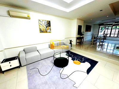 เช่าทาวน์โฮม กรุงเทพมหานคร : Baan Chicha Castle | Stylish 4 Bedroom Townhouse in Phrom Phong - BR8515TH