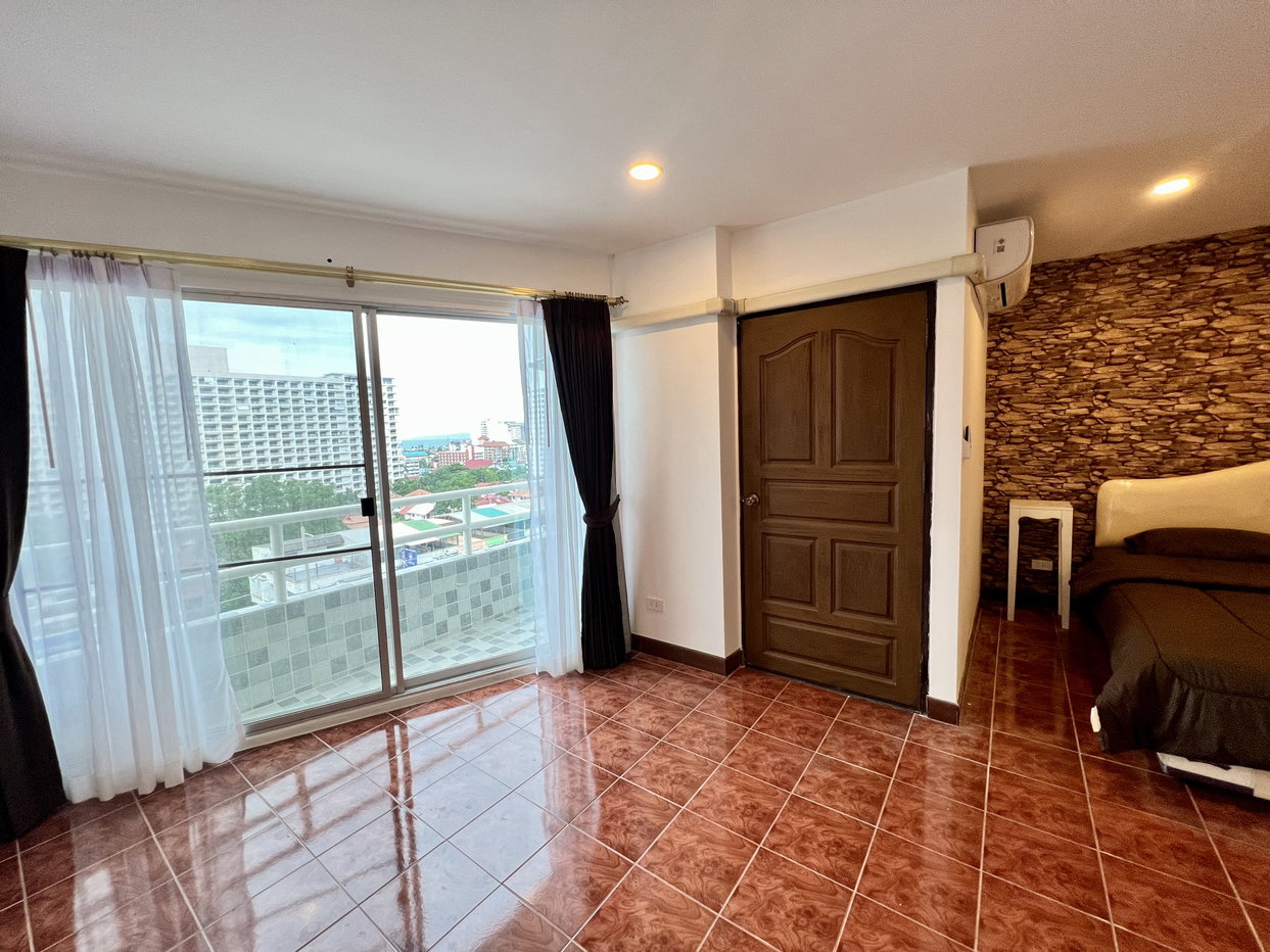 รูป 1 Bedroom Condo for Sale in Jomtien Pattaya at View Talay 1 - รูปที่ 4/19