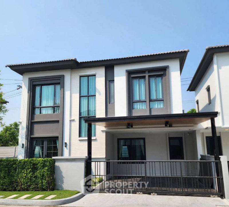 บ้านเดี่ยวให้เช่า : บ้านเช่า 3 ห้องนอน ที่แกรนด์ พลีโน สุขุมวิท - บางนา บางแก้ว บางพลี สมุทรปราการ (ID 2682255)