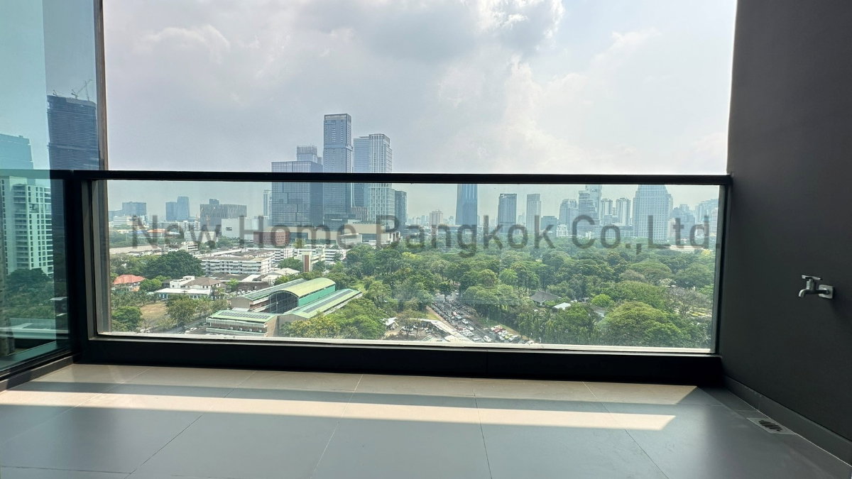รูป  Luxury Condo @ Sindhorn Tonson | วิวสวนลุมพินีเต็มตา - รูปที่ 12/16