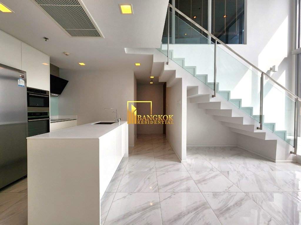 picture Hyde Sukhumvit 11 | Remarkable 3 Bedroom Duplex Condo - BR16398CD - 3/41