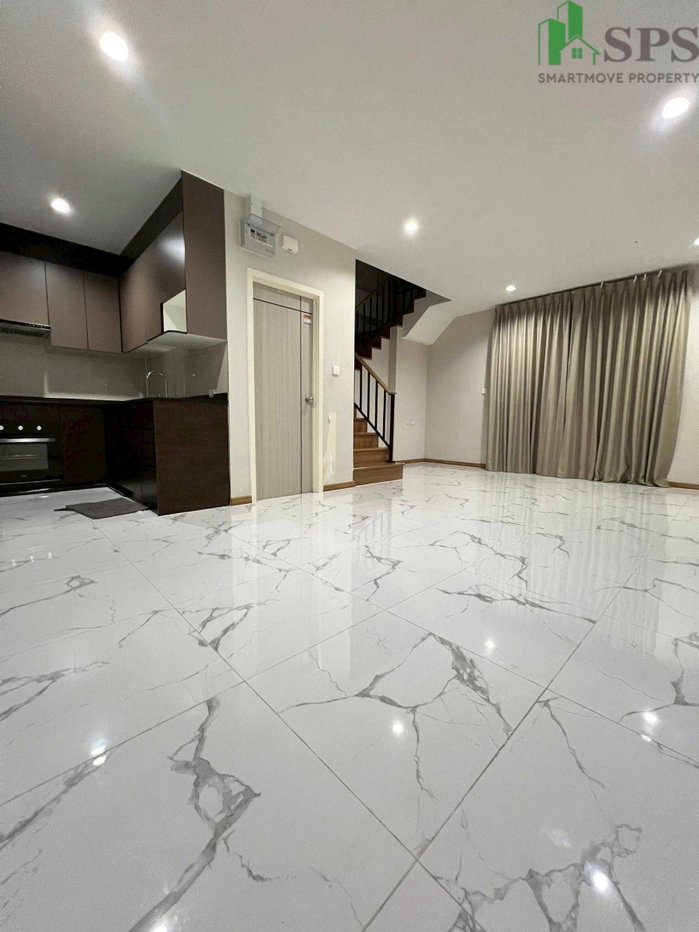 รูป ทาวน์โฮม ให้เช่า สิริ เฮ้าส์ รัชดา 18 (SPSJP241) - รูปที่ 2/10