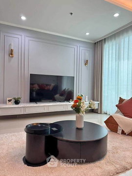 3-BR Condo at Supalai Oriental Sukhumvit 39 near MRT Phetchaburi (ID 2471666)