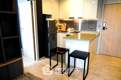 คอนโดให้เช่า : คอนโด 1-ห้องนอน ที่ เอ็ม ทองหล่อ 10 ใกล้ BTS ทองหล่อ (ID 2579066)