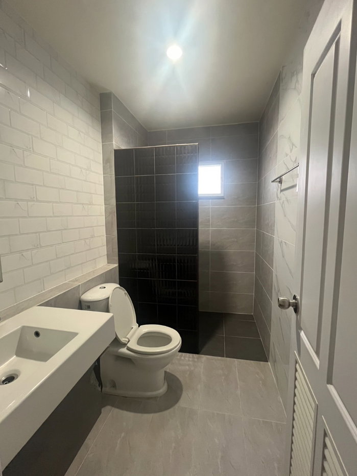 รูป บ้านเดี่ยว 2 ชั้น 3 ห้องนอน 3 ห้องน้ำ 1 ห้องอเนกประสงค์ 2 ที่จอด (พื้นที่ใช้สอย 200 ตรม.) - รูปที่ 15/15