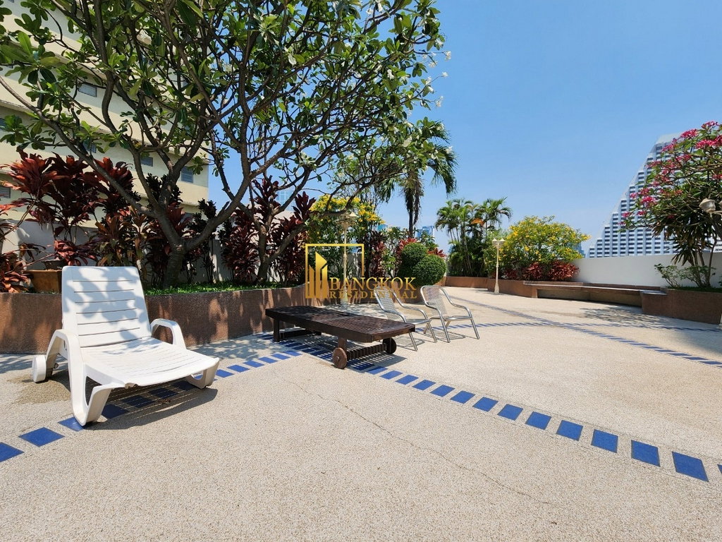 รูป Crystal Garden | Spacious 4 Bedroom Condo in Popular Project - BR14928CD - รูปที่ 25/34