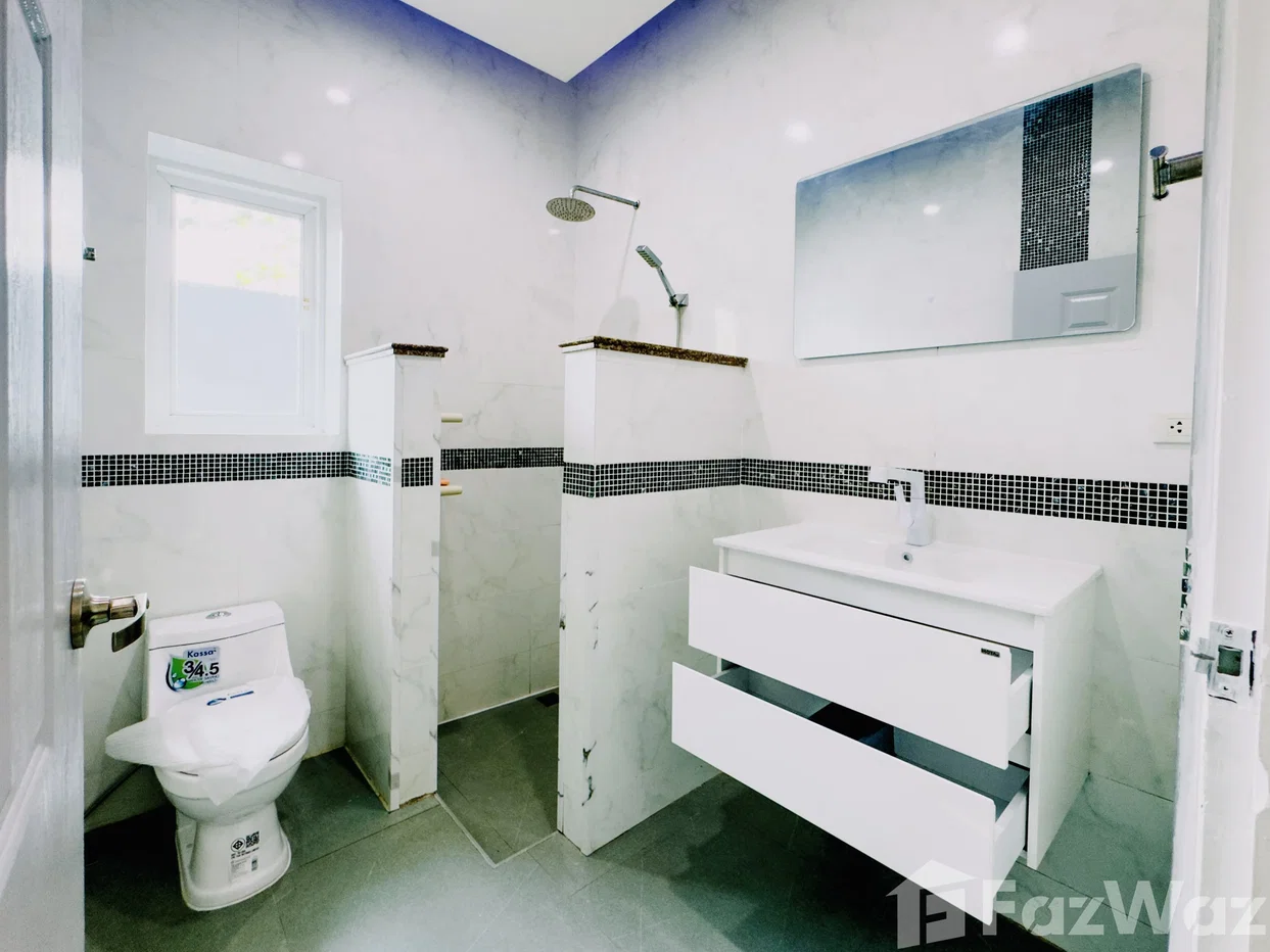 รูป วิลล่าให้เช่า 4 ห้องนอน ใน เทพกระษัตรี, ภูเก็ต 6117152 - รูปที่ 10/12