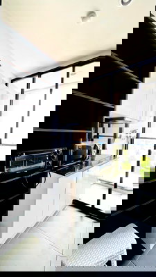 Condos for rent Ratchada-Ramintra Road : Condo available for immediate occupancy at Beyond Condo, near Passion Rayong. Beautiful room.