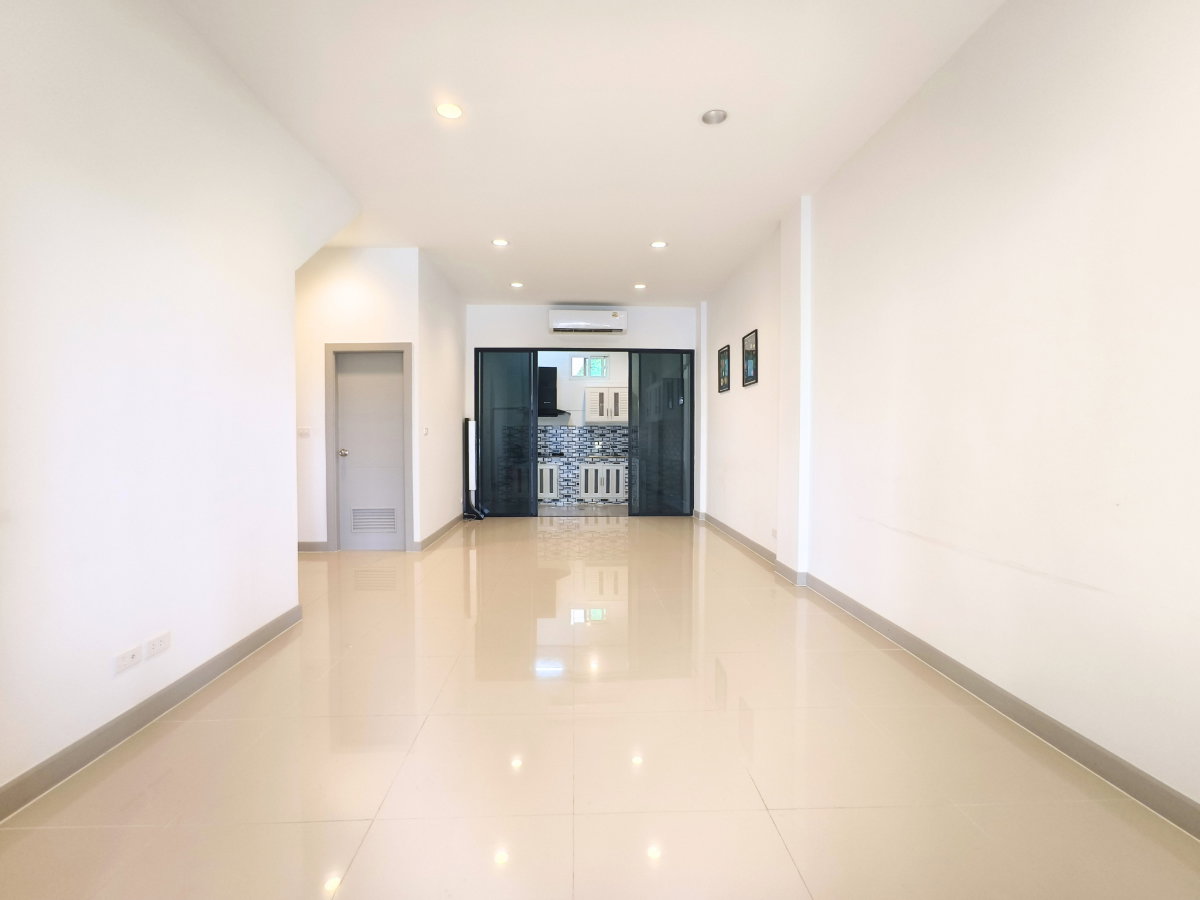 รูป ขาย Premium Place Mix Ekamai-Ramintra  25.4 ตร.ว. โฮมออฟฟิศหรู 4 ชั้น 2 ห้องทำงานใหญ่ 3 ห้องนอน 4 ห้องน้ำ ติดถนนนวลจันทร์ หน้ากว้าง 5.5 เมตร  - รูปที่ 2/13