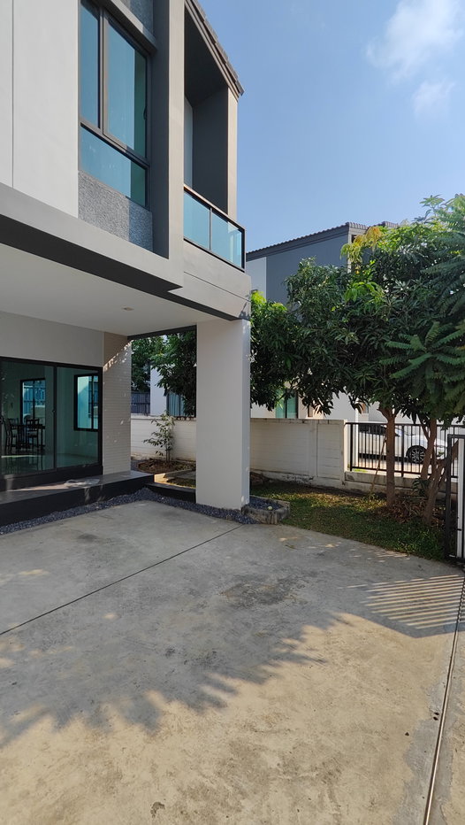 รูป ขายบ้านแฝด หมู่บ้านวารีโอ้ ไลฟ์ สุวรรณภูมิ (Vario Suvarnabhumi) ซ.ลาดกระบัง 54 ทำเลดีมาก ใกล้สนามบินสุวรรณภูมิ ✈️ - รูปที่ 39/40