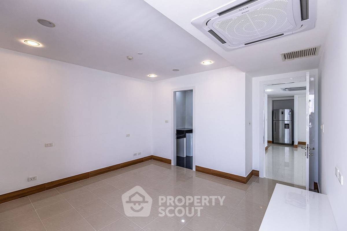 รูป คอนโด 2-ห้องนอน ที่ ลา รอยัล ใกล้ เมืองพัทยา (ID 1863499) - รูปที่ 9/34